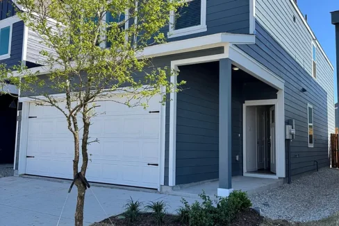 4bc97cdef416bfa8a7ff5b9db2ef6e94-cc_ft_768